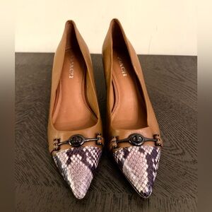 Coach Lauri Kitten Heels size 10